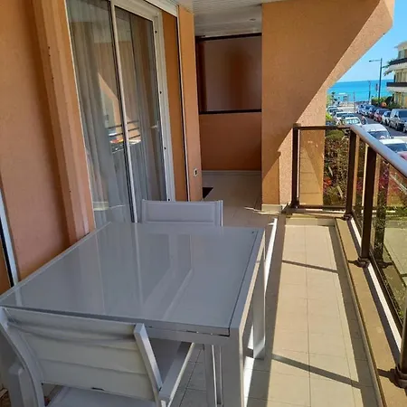 K&s 68 Appt Standing Vue - Garage Inclus Apartamento *